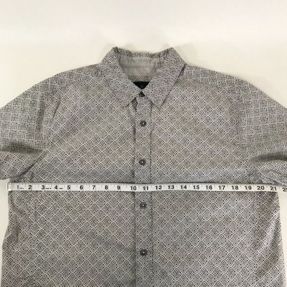 prAna Ulu Button Up Shirt Men's Small Geometric Print Short Sleeve 100% Organic - Picture 7 of 11
